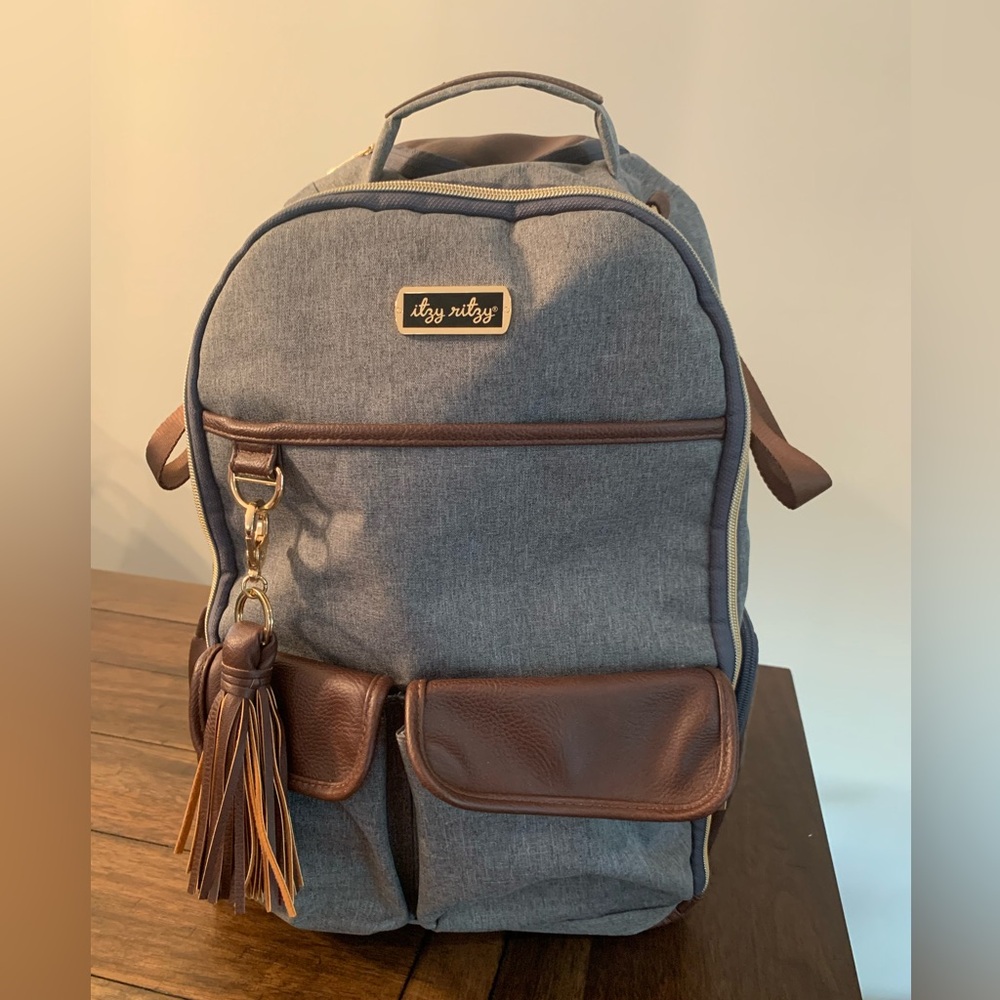 Itzy Ritzy Boss Plus Diaper Bag